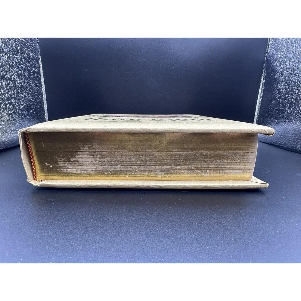 Catholic‎ Bible Publishers THE NEW AMERICAN BIBLE  Bible